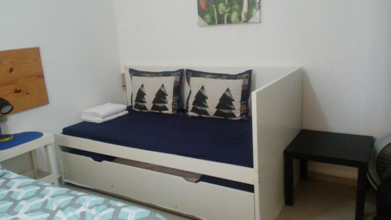 White Sands Shared Bed & Breakfast 2*