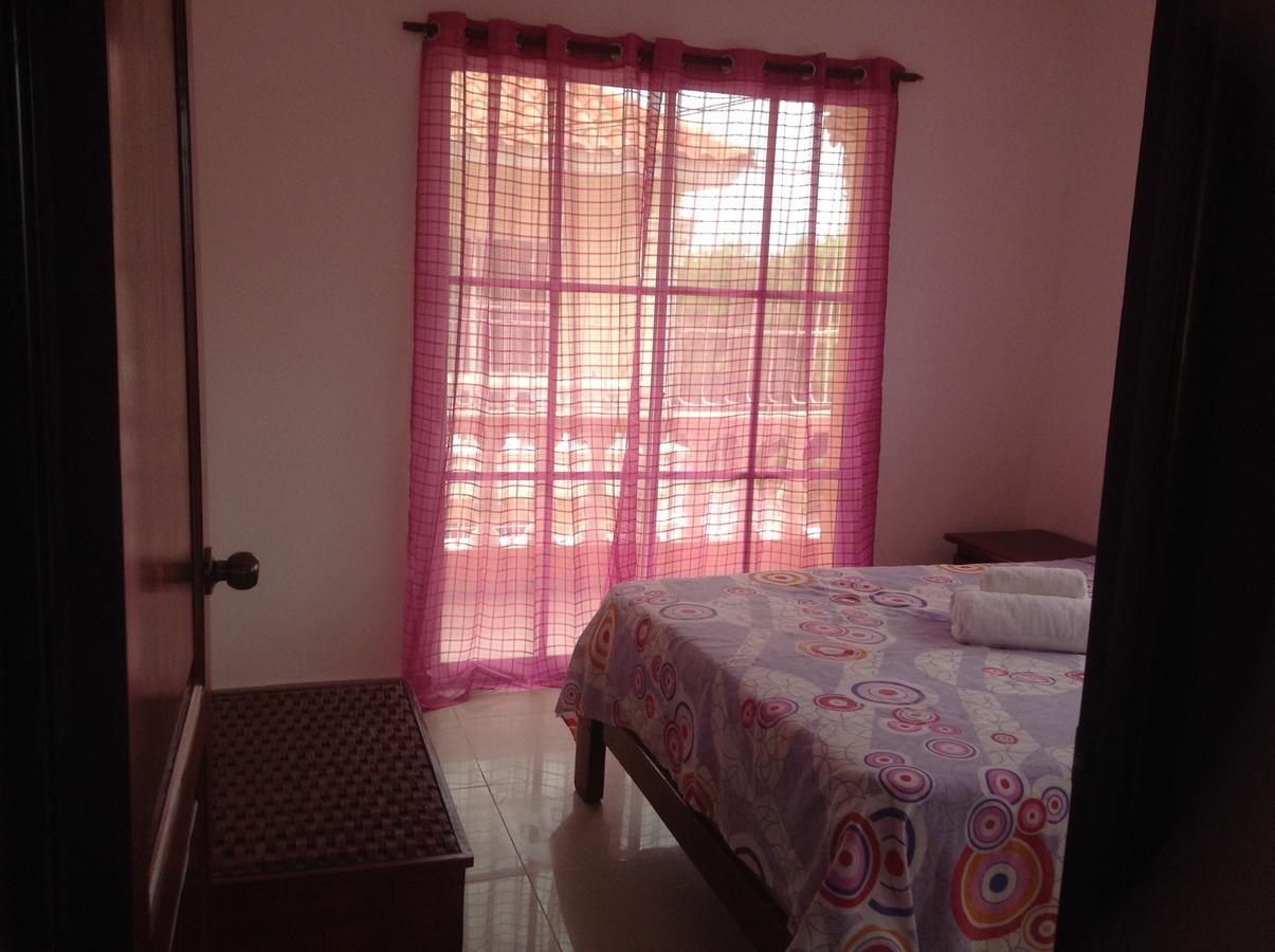 White Sands Shared Bed & Breakfast